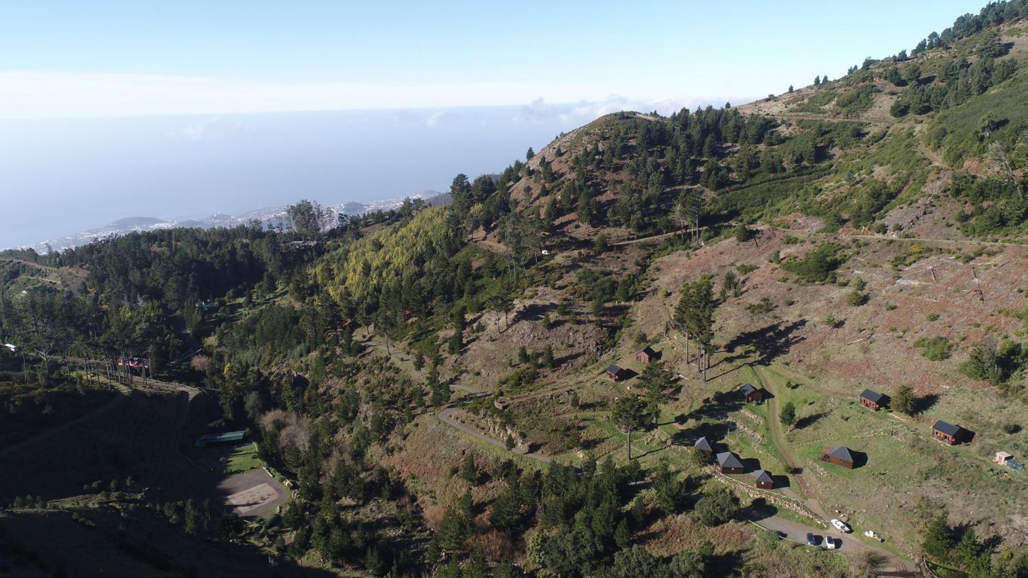 فندق Mountain Eco Shelter 3 Corujeira de Dentro المظهر الخارجي الصورة