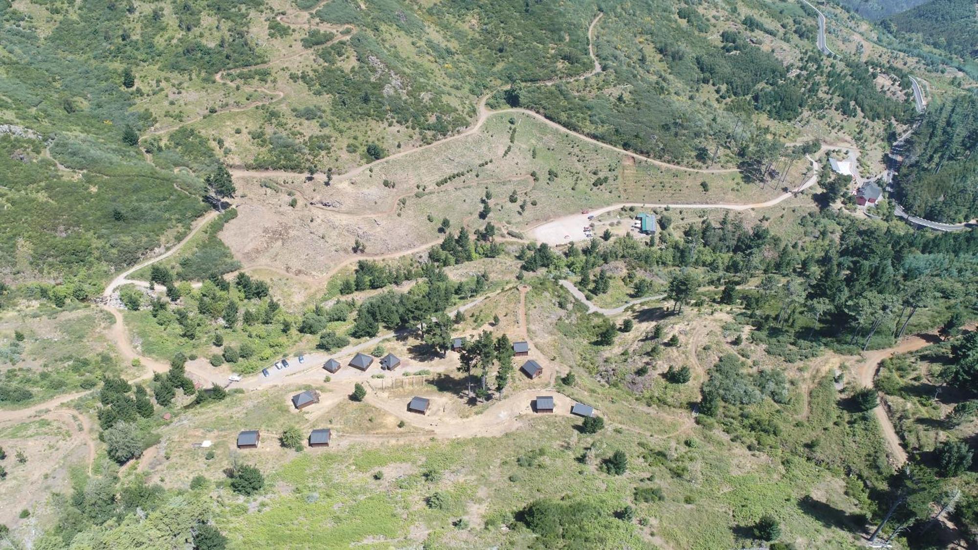 فندق Mountain Eco Shelter 3 Corujeira de Dentro المظهر الخارجي الصورة